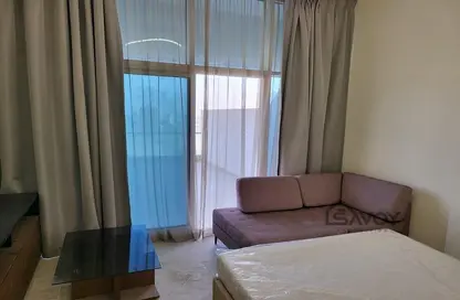 صورة لـ غرفة- غرفة النوم شقة - 1 حمام للبيع في عزيزي عالية - مدينة دبي الطبية - دبي ، صورة رقم 1