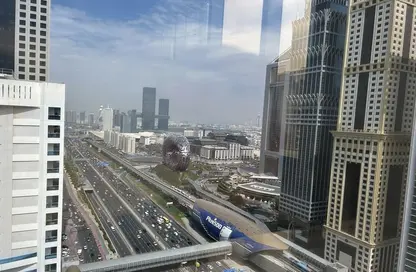 طابق كامل - استوديو - 1 حمام للايجار في برج الموسى 2 - أبراج الموسى - شارع الشيخ زايد - دبي