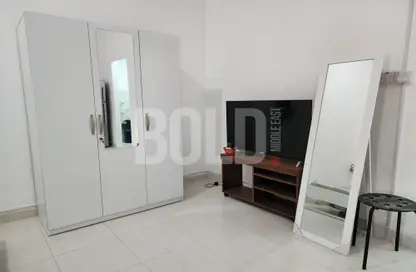 Room / Bedroom image for: Apartment - 1 Bathroom for rent in Khalifa City A - Khalifa City - Abu Dhabi, Image 1