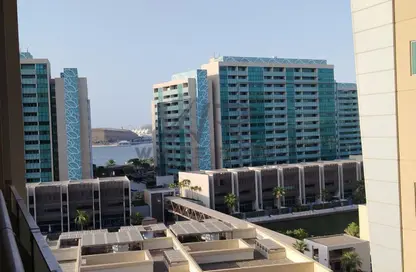شقة - غرفة نوم - 2 حمامات للايجار في السنا - المنيرة - شاطئ الراحة - أبوظبي