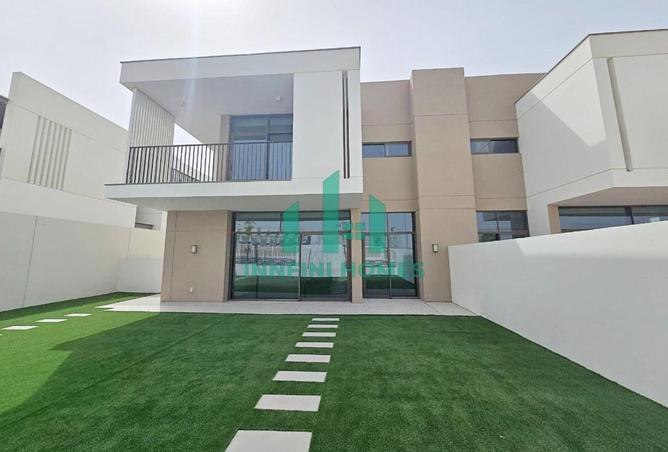 BrandNew | SingleRow | Landscaped | Near Pool