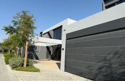Villa - 3 Bedrooms - 4 Bathrooms for sale in Robinia - Masaar - Tilal City - Sharjah