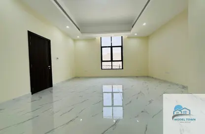 Apartment - Studio - 1 Bathroom for rent in Bawabat Al Sharq - Baniyas East - Baniyas - Abu Dhabi