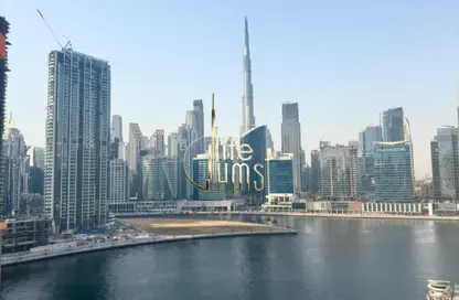 Apartment - Studio - 1 Bathroom for rent in Millennium Binghatti Residences - Business Bay - Dubai