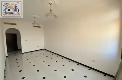 شقة - غرفة نوم - 2 حمامات للايجار في فلل الروضة 2 - 2  الروضة - الروضة - عجمان