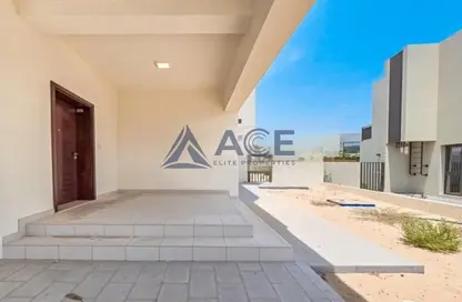 Villa - 4 Bedrooms - 5 Bathrooms for sale in Madinat Al Arab - Dubai Waterfront - Dubai
