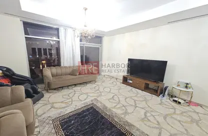 Apartment - 2 Bedrooms - 2 Bathrooms for sale in Emaar Tower A - Emaar Towers - Deira - Dubai