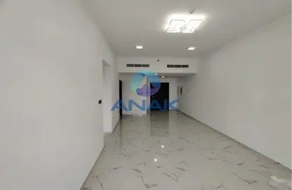 صورة لـ غرفة فارغة شقة - 2 غرف نوم - 3 حمامات للايجار في برج جيباس - ارجان - دبي ، صورة رقم 1