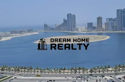 Apartment - 2 Bedrooms - 3 Bathrooms for rent in City Gate Tower - Al Taawun - Sharjah