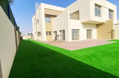 Villa - 5 Bedrooms - 7 Bathrooms for rent in Sharjah Garden City - Sharjah