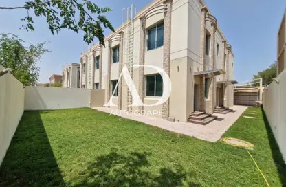 Villa - 5 Bedrooms - 5 Bathrooms for rent in Umm Suqeim 2 Villas - Umm Suqeim 2 - Umm Suqeim - Dubai