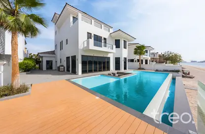 Villa - 6 Bedrooms - 7 Bathrooms for sale in Garden Homes Frond M - Garden Homes - Palm Jumeirah - Dubai