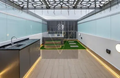 Duplex - 2 Bedrooms - 2 Bathrooms for sale in Oasis 1 - Oasis Residences - Masdar City - Abu Dhabi