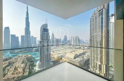 Terrace image for: Apartment - 3 Bedrooms - 3 Bathrooms for rent in Burj Royale - Downtown Dubai - Dubai, Image 1