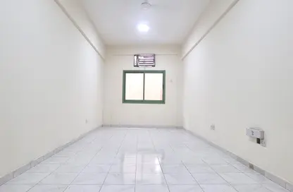 Apartment - Studio - 1 Bathroom for rent in Al Baraha - Deira - Dubai