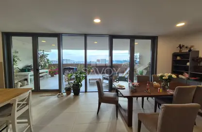 شقة - 4 غرف نوم - 5 حمامات للايجار في الزينة - شاطئ الراحة - أبوظبي