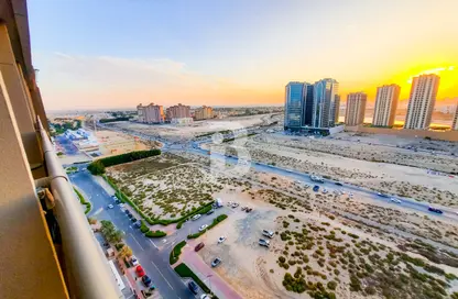 شقة - 1 حمام للايجار في مساكن النخبة الرياضية 10 - مساكن النخبة الرياضية - مدينة دبي الرياضية - دبي