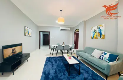Living / Dining Room image for: Apartment - 2 Bedrooms - 3 Bathrooms for rent in Concorde Building 2 - Al Mamourah - Ras Al Khaimah, Image 1