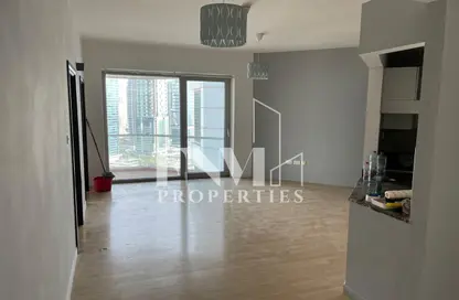 Apartment - 2 Bedrooms - 2 Bathrooms for rent in La Riviera - Dubai Marina - Dubai