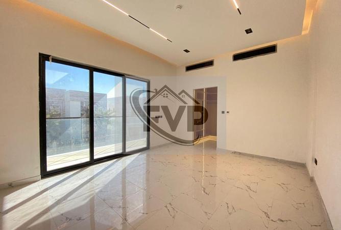 15995783 - صورة العقار 2