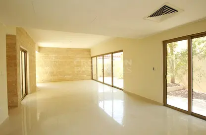 Villa - 5 Bedrooms - 6 Bathrooms for rent in Lehweih Community - Al Raha Gardens - Abu Dhabi