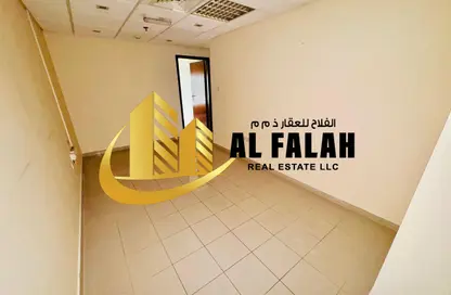 Office Space - Studio - 1 Bathroom for rent in Al Majaz 3 - Al Majaz - Sharjah