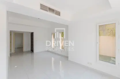 Townhouse - 3 Bedrooms - 3 Bathrooms for rent in Springs 14 - The Springs - Dubai