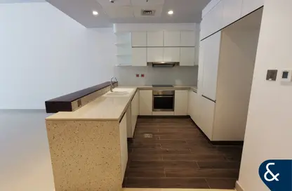 شقة - 3 غرف نوم - 5 حمامات للايجار في اويا رزيدنس‎ - مدينة السيارات - دبي