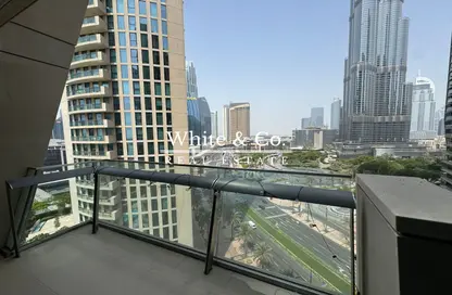 Apartment - 2 Bedrooms - 3 Bathrooms for rent in Burj Vista 2 - Burj Vista - Downtown Dubai - Dubai