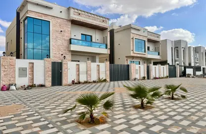 فيلا - 5 غرف نوم - 7 حمامات للايجار في الحليو 2 - الحليو - عجمان