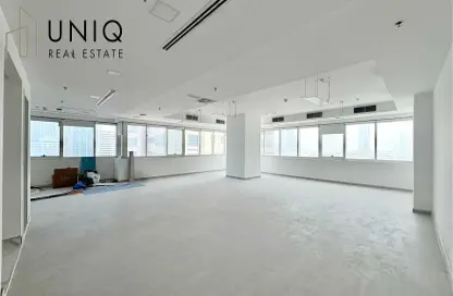 Office Space - Studio - 2 Bathrooms for sale in One Lake Plaza - JLT Cluster T - Jumeirah Lake Towers - Dubai