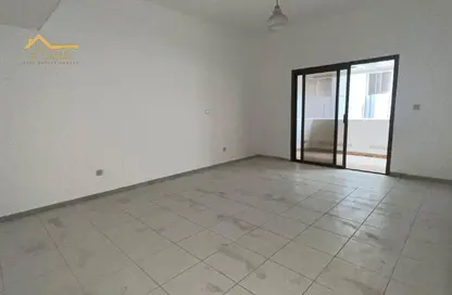 Apartment - 2 Bedrooms - 2 Bathrooms for rent in Al Noor Tower - Al Majaz 3 - Al Majaz - Sharjah Apartment - 2 Bedrooms - 2 Bathrooms for rent in Al Noor Tower - Al Majaz 3 - Al Majaz - Sharjah