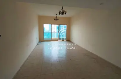 شقة - 3 غرف نوم - 3 حمامات للايجار في التعاون 1 - أبراج التعاون - الخان - الشارقة