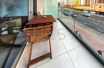 Apartment - Studio - 1 Bathroom for rent in LIV Residence - Dubai Marina - Dubai