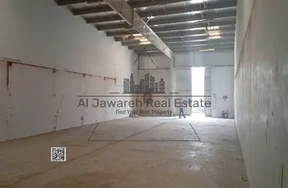 مستودع - استوديو - 1 حمام للايجار في أم درع - أم القيوين