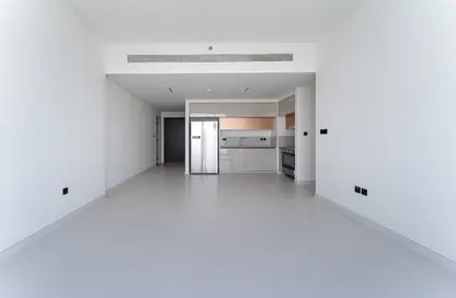 Apartment - 3 Bedrooms - 4 Bathrooms for sale in Marina Vista - EMAAR Beachfront - Dubai Harbour - Dubai