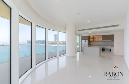 Apartment - 3 Bedrooms - 3 Bathrooms for sale in Grand Bleu Tower 1 - EMAAR Beachfront - Dubai Harbour - Dubai