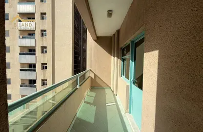 Apartment - 2 Bedrooms - 2 Bathrooms for rent in Al Khan Corniche - Al Khan - Sharjah