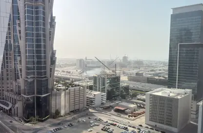 Office Space - Studio - 1 Bathroom for rent in The Regal Tower - Business Bay - Dubai