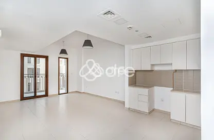 Apartment - 1 Bedroom - 1 Bathroom for rent in Zahra Breeze Apartments 4A - Zahra Breeze Apartments - Town Square - Dubai