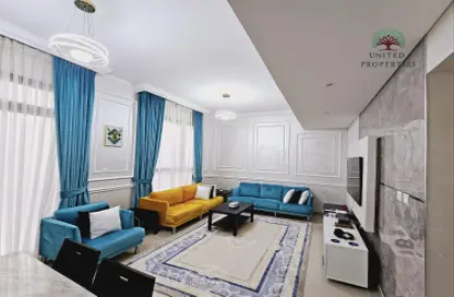 Living Room image for: Townhouse - 2 Bedrooms - 4 Bathrooms for rent in Nasma Residence - Al Tai - Sharjah, Image 1