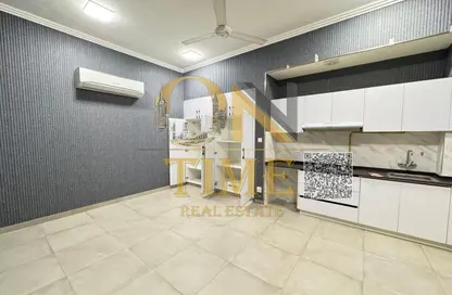 شقة - 1 حمام للايجار في 1 المويهات - المويهات - عجمان شقة - 1 حمام للايجار في 1 المويهات - المويهات - عجمان