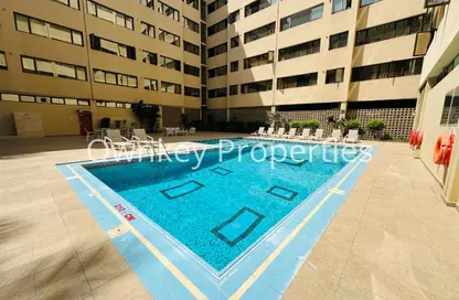 Apartment - 3 Bedrooms - 2 Bathrooms for rent in Silver Sands 1 - Mankhool - Bur Dubai - Dubai