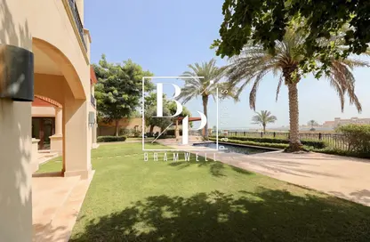 Garden image for: Villa - 4 Bedrooms - 5 Bathrooms for sale in St. Regis - Saadiyat Beach - Saadiyat Island - Abu Dhabi, Image 1