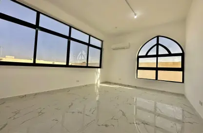 شقة - 2 غرف نوم - 1 حمام للايجار في مدينة الرياض - أبوظبي