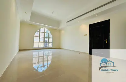 Apartment - Studio - 1 Bathroom for rent in Khalifa City A Villas - Khalifa City A - Khalifa City - Abu Dhabi