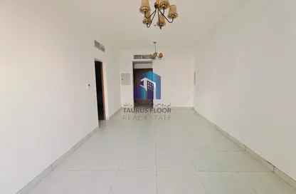 Apartment - 1 Bedroom - 2 Bathrooms for rent in Al Mamzar Building - Al Mamzar - Deira - Dubai