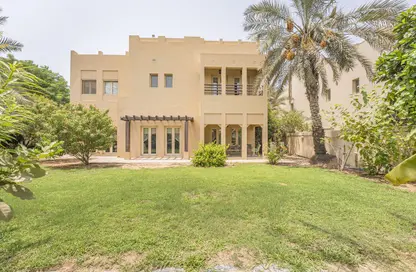 Villa - 4 Bedrooms - 5 Bathrooms for sale in Meadows 7 - Meadows - Dubai