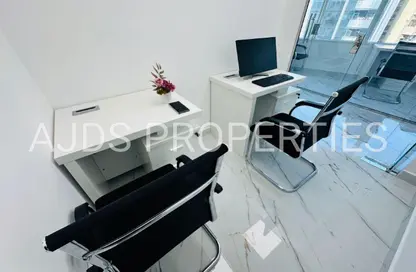 مكتب - استوديو - 1 حمام للايجار في فاطمه محمد احمد بن سليمان - الرفاعة - بر دبي - دبي