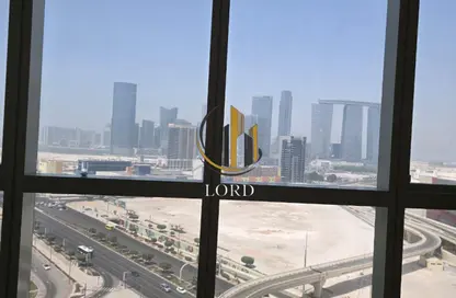 Apartment - 1 Bedroom - 2 Bathrooms for rent in RAK Tower - Marina Square - Al Reem Island - Abu Dhabi